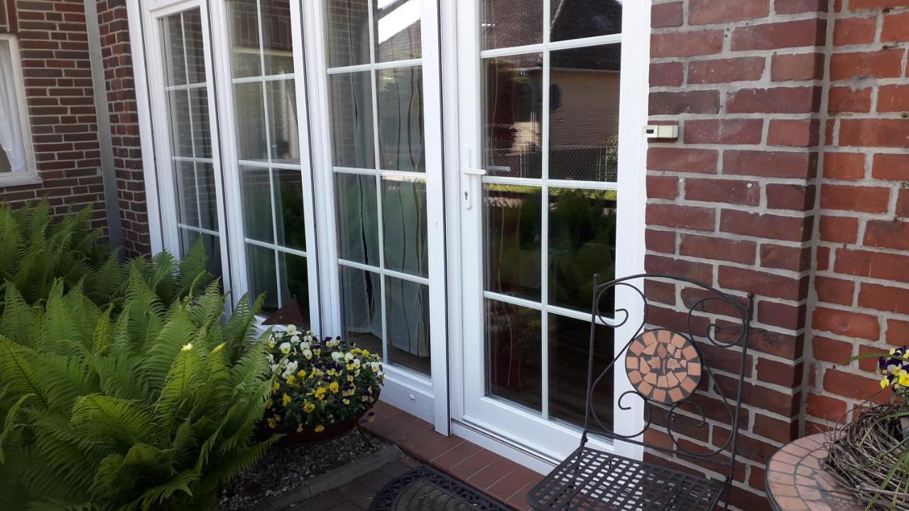 Ferienwohnung Am Deich 블렉케데 외부 사진